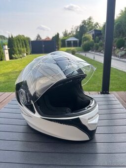 Helma na motorku NOX, vel. M