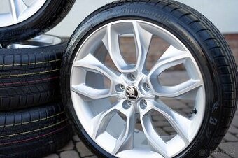 LETNÍ SADA ALU 225/45 R19 CRATER