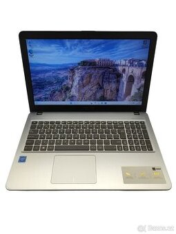 Asus X540M ( 12 měsíců záruka )