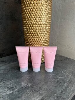 Tělová mléka Lancôme