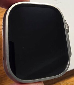 Apple Watch Ultra 2 49mm přírodní titan