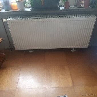 deskový radiátor