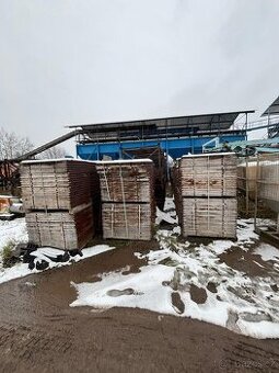 Dřevěné bednění – bednicí desky / šalovací panely (větší mno