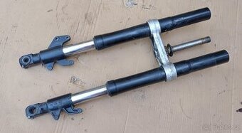 Aprilia RS 125 přední vidlice