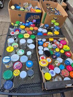 Sklenice na zavařování s víčkem-různé velikosti