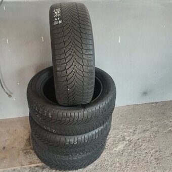 Zimní pneumatiky 235/55/18 NEXEN