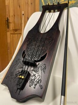 Tagelharpa / Talharpa / Jouhikko / Crwth / vikingská lyra