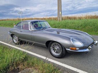 Jaguar E-Type 4.2 Series 1½ (1967)