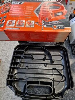 KUFR NA PŘÍMOČAROU PILU