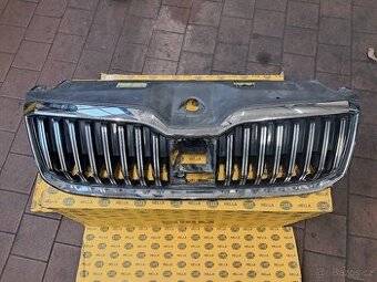 Maska 3V0853653G     Škoda Superb III 2019-2024