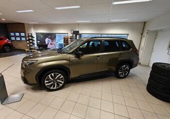 Subaru Forester 2.0 Touring 4x4 2025 nové 100 kw