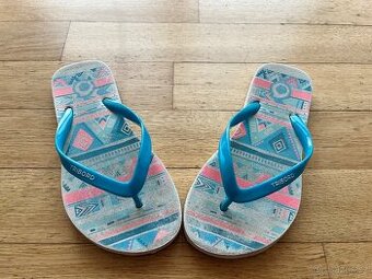 Dívčí žabky Tribord, vel. 33-34