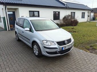 Volkswagen touran 1.9tdi 2007 - nepojízdný