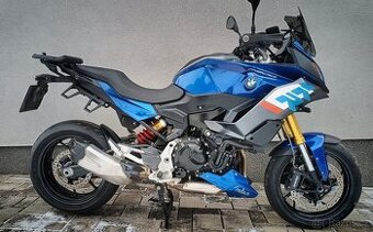 BMW F 900 XR