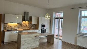 Pronájem - byt 2kk České Budějovice (Včelná-Kam.Újezd)