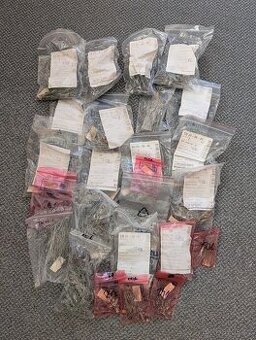 Mix rezistorů, odporů - různé hodnoty