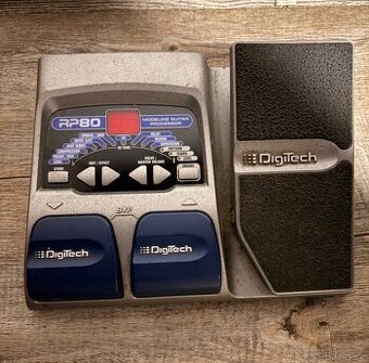 Kytarový efekt Digitech RP80