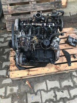 Peugeot 205 motor 1.9D