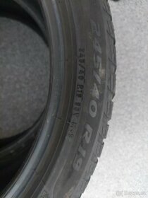 Zimní pneu Pirelli 245/40 r19 2ks
