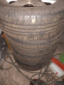 Prodám letni kola s pneu 205/55 r16 5×112