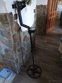 Detektor kovů Minelab etrack