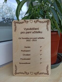 Dárek pro paní učitelku