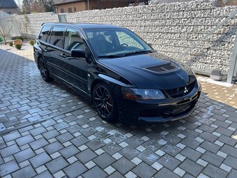 Lancer Evo 9 wagon