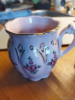 Růžový porcelán hrnek + konvička - 1