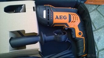 Prodám příklepovou vrtačku AEG SBE 705RE