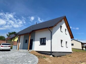 Rodinný dům ve Zvoli na Moravě - 1