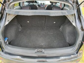 Nissan Qashqai 1.6i