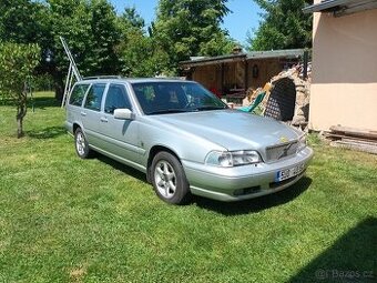 Volvo v70 2.5 tdi   103kw