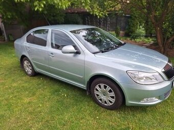 Škoda Octavia 2 facelift 1.6 MPI - 1