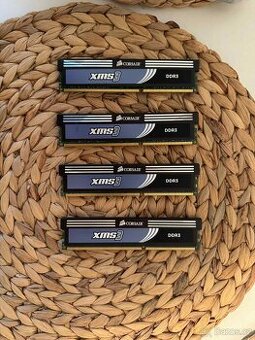 Pamětová karta RAM Corsair XMS3 DDR3 (4x 2GB)