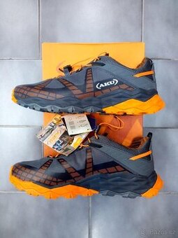 Trekové botky AKU FLYROCK, vel. UK9,5