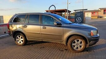 REZERVACE do 18.10. XC90 D5 AWD, 136 kw, r.v. 2007, 7míst