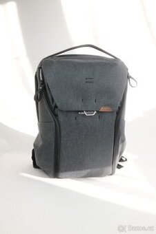 Peak Design Everyday Backpack v2 30L tmavě šedý