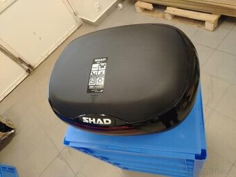 kufr SHAD SH46 nový poškrábaný