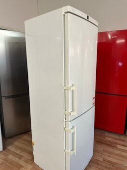 Lednice s mrazákem Liebherr (164)