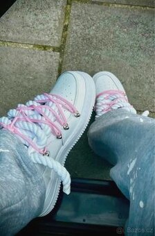 Nike air force 1 rope laces a růžové kulaté tkaničky