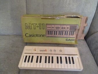 CASIOTONE- MT 11  chybí adaptér