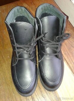 Boty kotníkové kožené zimní Thinsulate vel. 41