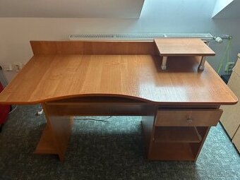 Počítačový stůl