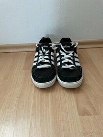 Adidas tenisky (velikost 42)