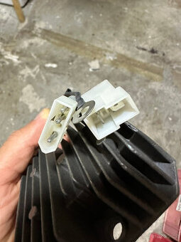 Regulátor dobíjení Apilia Pegaso 650 BMW F650