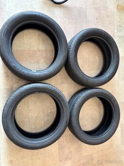 Letní pneu 235/50/19