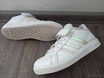 dětské boty velikost 29-31 EU