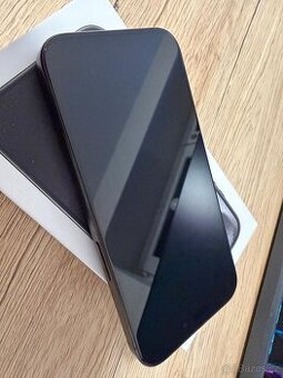 iPhone 15 PRO 128GB černý titan TOP STAV