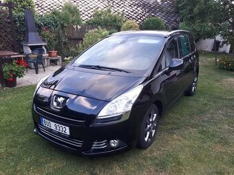 Prodám Peugeot 5008 2.0HDi 120kW, 7míst, AUT, tažné, Pano