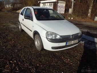 opel corsa C 1,2  55kw automat r.v.2001 cca 160 t km